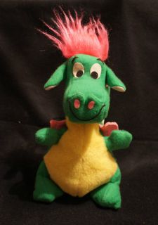   Vintage 1977 Green Yellow Stuffed Plush Petes Dragon Character D0ll