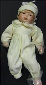 ASHLEY BELLE 6646A PORCELAIN BABY DOLL 18 YELLOW