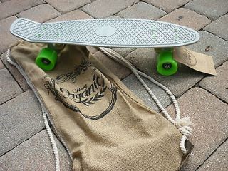   Original Skateboard Organic 22 Complete Grey W/ Green Wheels & Bag