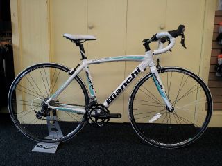   Bianchi Via Nirone 7 Dama Shimano 105, Womens Road Bike, Size 50cm