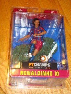 FT Champs FC Barcelona #10 Ronaldinho 6 Soccer Action Figure New 4 4 