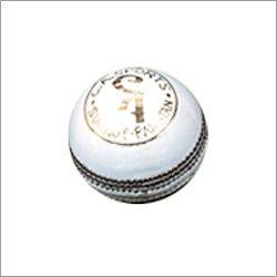 CA Test Star Cricket Ball White