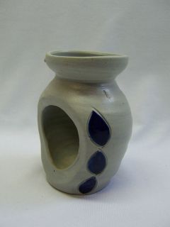   pottery Virginia leaf pattern candle votive tealight holder