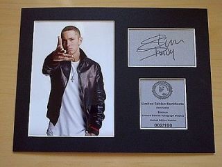 eminem autograph in Collectibles