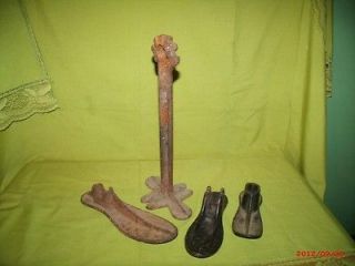 Iron cobbler shoe repair stand Vintage/antique with 3 shoe molds