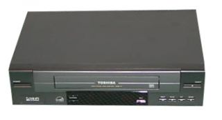 Toshiba W512 VHS VCR