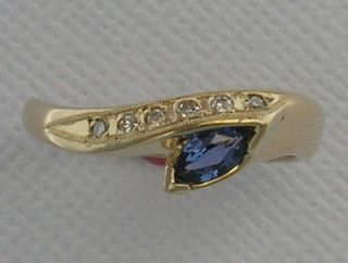 YOGO SAPPHIRE~.21CT MARQUISE W/ DIAMOND ROUNDS~10KT YELLOW GOLD RING~