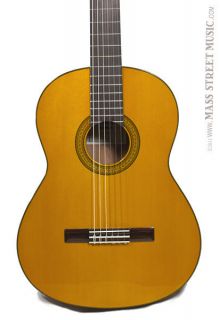 Yamaha Classical/Nylo​n String Guitars   CG102 Classical   Spruce 