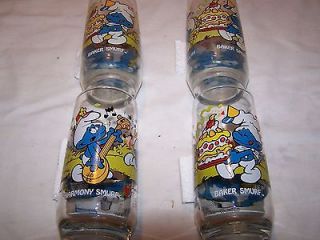 VINTAGE SMURF GLASSES LOT OF 4 FROM 1983 WALLACE BERRIE & CO.