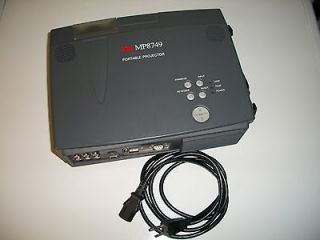 3m projector in Computers/Tablets & Networking