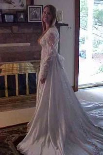 Wedding Dress Alfred Angelo Designer Beaded Pearls Train Renaissance 