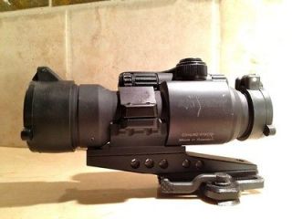 Aimpoint Comp M2 Red Dot Scope w/ Quick Detach Cantilever Mount and 