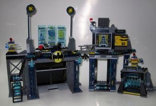 DC Universe BATMAN LEGO 6860 BAT CAVE NEW MINT Loose NO MINIFIGS