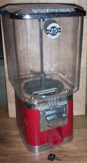 Pro Line 25 Cent Gumball Machine w Key Vending  Quarter