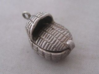 VINTAGE c1960 SILVER ARTICULATED MOSES BABY BASKET CHARM by nuvo 