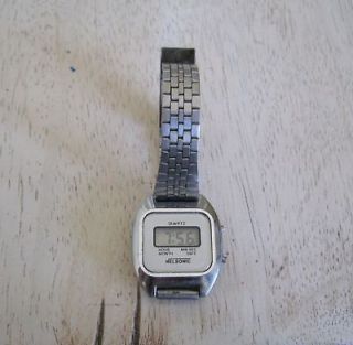 Vintage Womens Nelsonic Quartz Digital Wrist Watch