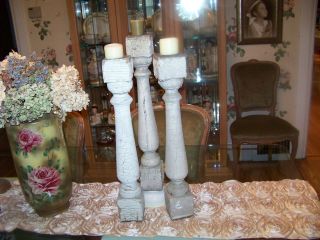   20 Tall solid wood 1875 porch baluster railing spindles chippy paint