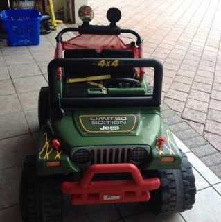 BATTERY OPERATED 2 SEATER KIDS RIDE ON DRIVING JEEP
