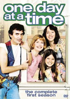 One Day at a Time   The Complete First Season DVD, 2007, 2 Disc Set 