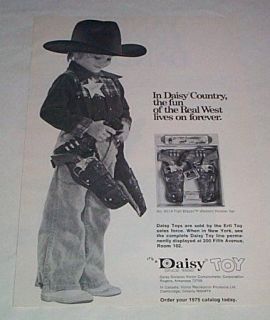 1975 toy trade ad ~ DAISY Trail Blazer Western Holster