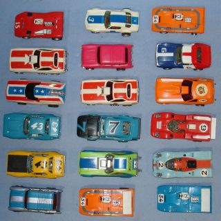 AURORA AFX SLOT CAR RACING RUNNERS LOT 18 BODIES CHASSIS HOODS ROOFS 