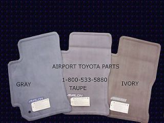 2000   2004 Toyota Avalon Carpeted Floor Mats in Gray