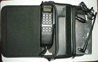 Motorola SCN2744A Analog 3 Watt Bag Cell Cellular Mobile Phone