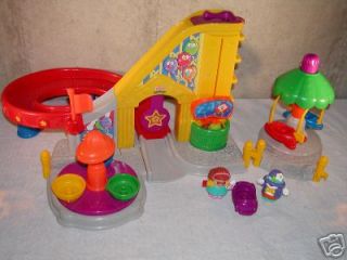 fisher price fun park in Little People (1997 Now)