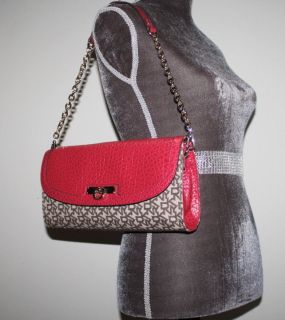 dkny clutch in Womens Handbags & Bags