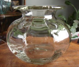 Corning NY Crystal Art Glass VASE, Short Squat Optic Melon Rib Body 