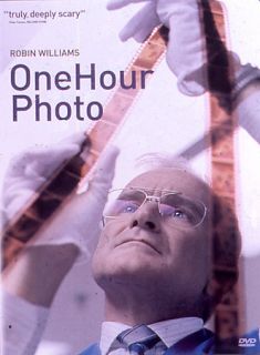 One Hour Photo (DVD, 2003, Full Frame)Robin Williams, Connie Nielsen