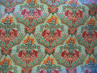 PROVENCE FLORAL MEDALLIONS ON GREEN BY DONNA WILDER FOR FABRIC 