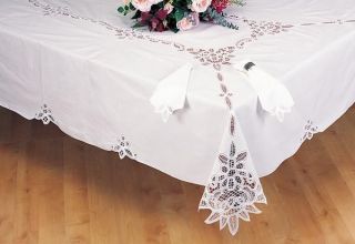 Holiday Battenburg White 68x104 OB Banquet Tablecloth