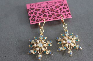 snowflake earrings in Fashion Jewelry