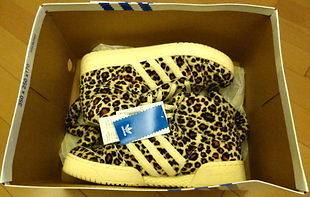 Adidas Originals by Jeremy Scott Mens ObyO JS Leopard Tail Shoes US 9