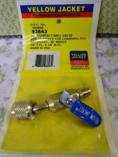 Ball Valve Compact 1/4 w/45 Degree Angle 1/4 x 1/4