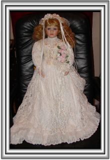 WORLD GALLERY DOLLS AND COLLECTIBLES PORCELAIN BRIDE DOLL BY NORMA 