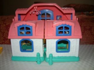   Price Little People Sweet Sounds House   Furniture and 8 figures