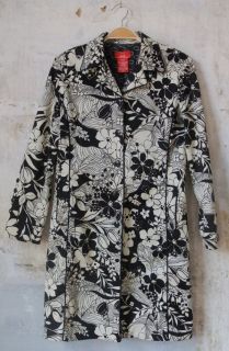 Oscar de la Renta Black & Ecru Mod Floral Cotton Light Jacket / Coat 6 
