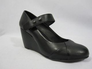 eileen fisher in Womens Shoes