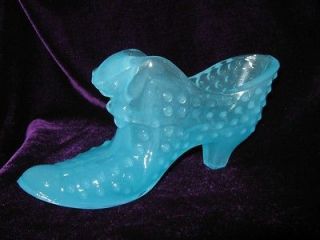 S2) Vintage Fenton Art Glass Blue Hobnail Opalescent Cat Head Boot 