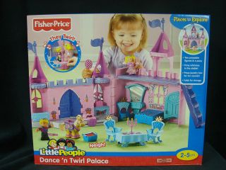 Fisher Price Little People Princess Castle in Little People (1997 Now 