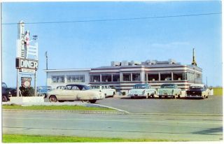   Cars in front of the Circle Diner   FLEMINGTON NJ   Great Old Postcard