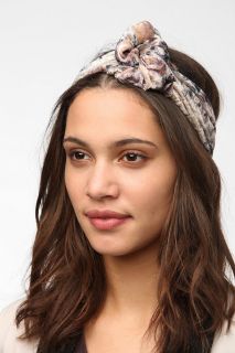 Floral Velvet Headwrap   Urban Outfitters