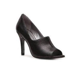 Tahari Walden Pump   DSW