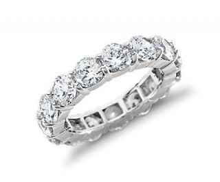 Blue Nile Signature Diamond Eternity Ring in Platinum (5 ct. tw 