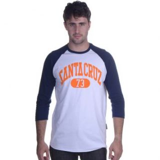 Garanta um visual impressionante com a Camiseta Santa Cruz Frat 