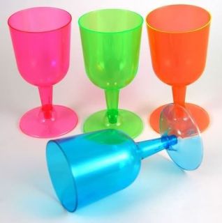 20 x PLASTIC NEON WINE GLASSES~4 COLOURS~SUMMER PARTIES