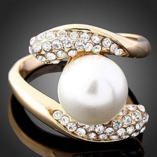   Rhinestone Cream Pearl Swarovski Crystal 18k Yellow Gold GP Ring