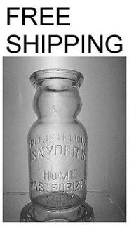 Snyders 1/2 pint Cream Top Milk Bottle Hazleton Pa Dairy Pic Hand 